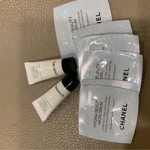 Chanel skincare samples bundle - Picture 2 of 3